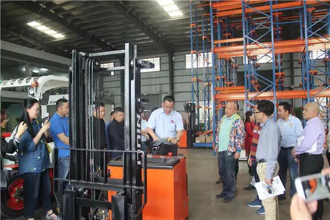 廣東省信用協(xié)會(huì)僑鄉(xiāng)參訪團(tuán)參訪牛力